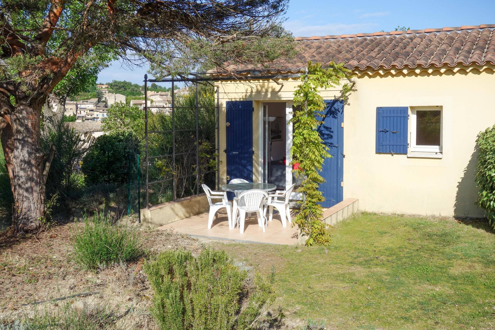 Secteur Vaison La Romaine, superbe propriété avec 3 gîtes