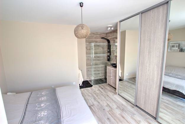 chambre avec dressing 
