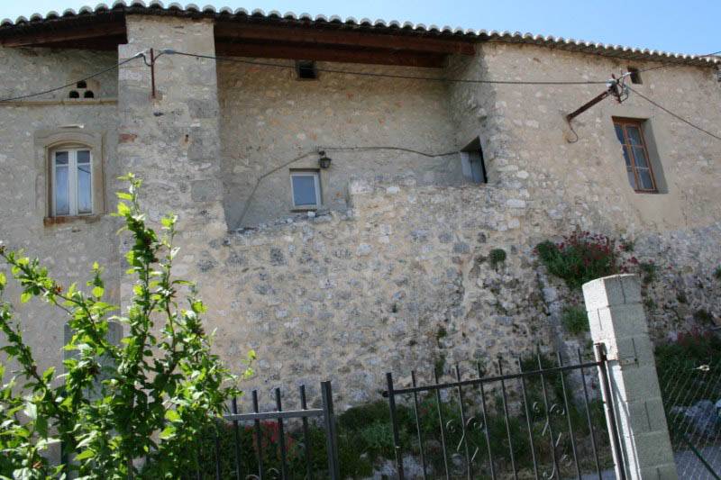 Maison de Village Proche Grignan A restaurer Maison de Village Proche Grignan A restaurer