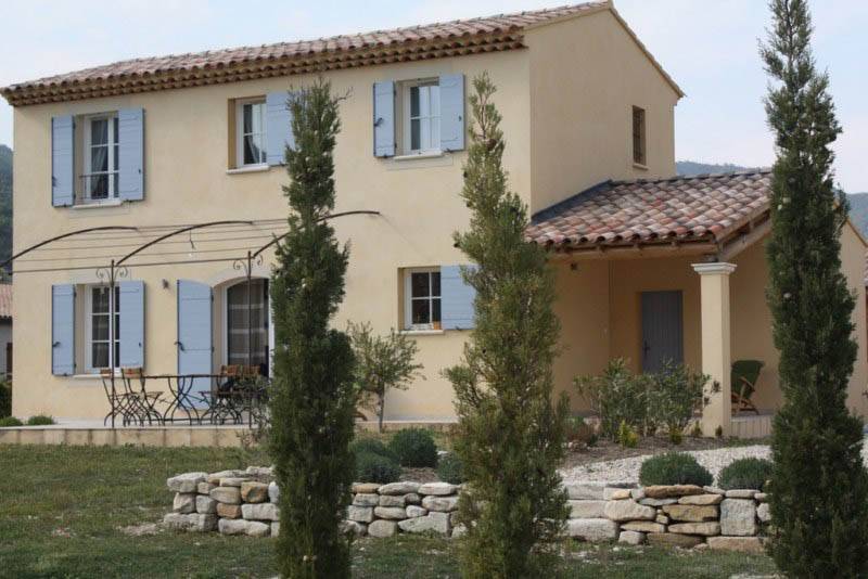 Villa Proche Taulignan Non isolée, au calme Villa Proche Taulignan Non isolée, au calme