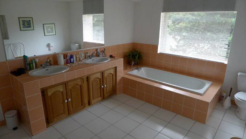 Mas Restauré secteur SAINT MONTAN Mas Restauré secteur SAINT MONTAN