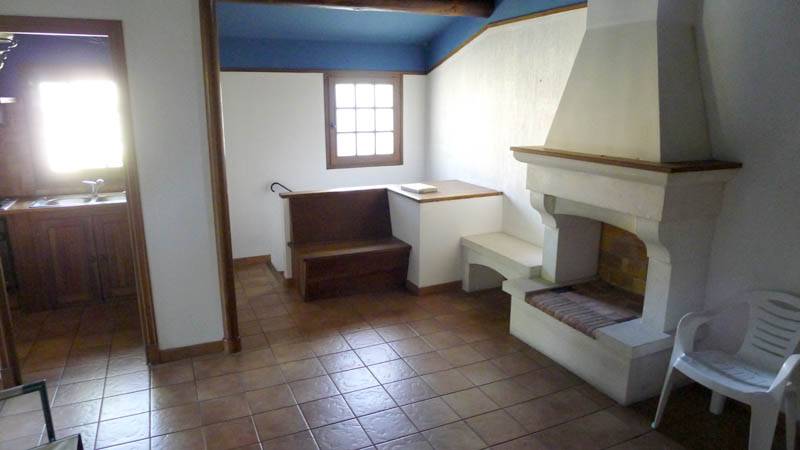 Bel ensemble immobilier à 2 pas du centre ville de Saint Paul Trois Châteaux 