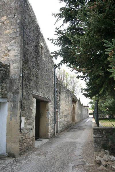 Atelier / Loft Dans l'ancien cinema du village Au pied du château Atelier / Loft Dans l'ancien cinema du village Grignan centre Au pied du château