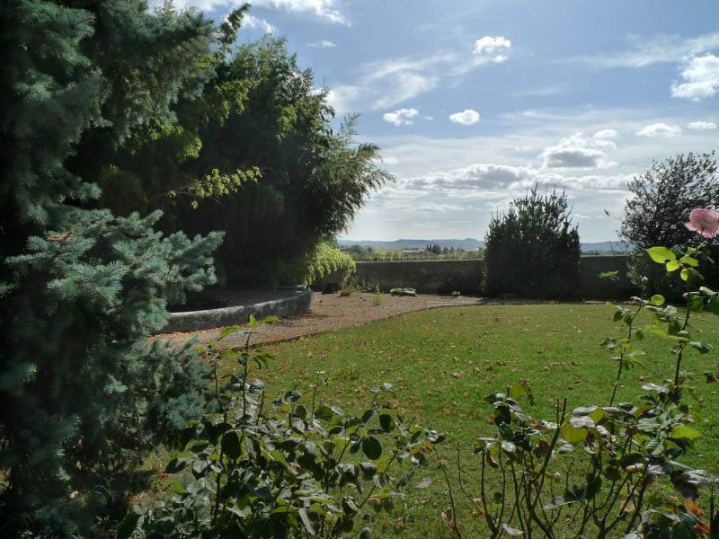 maison de Maître 19eme Ardeche Meridionale En campagne, non isolée VENDU 