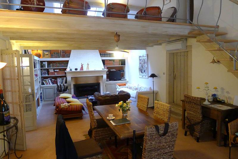 Une maison de famille en Drôme Provençale. VENDUE PAR NOS SOINS Grignan  