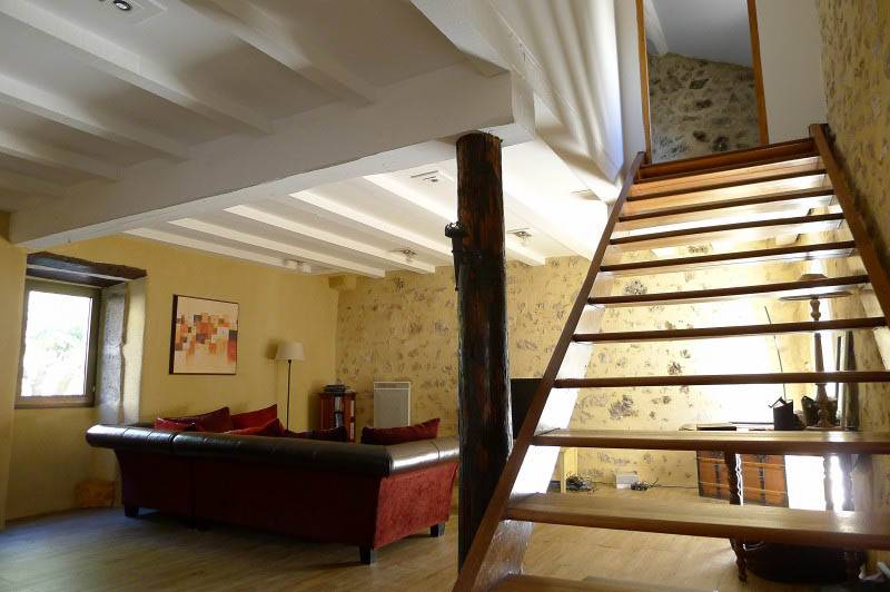 la Garde Adhemar maison de village en pierres, terrasse- VENDUE PAR MIRANDA IMMOBILIER