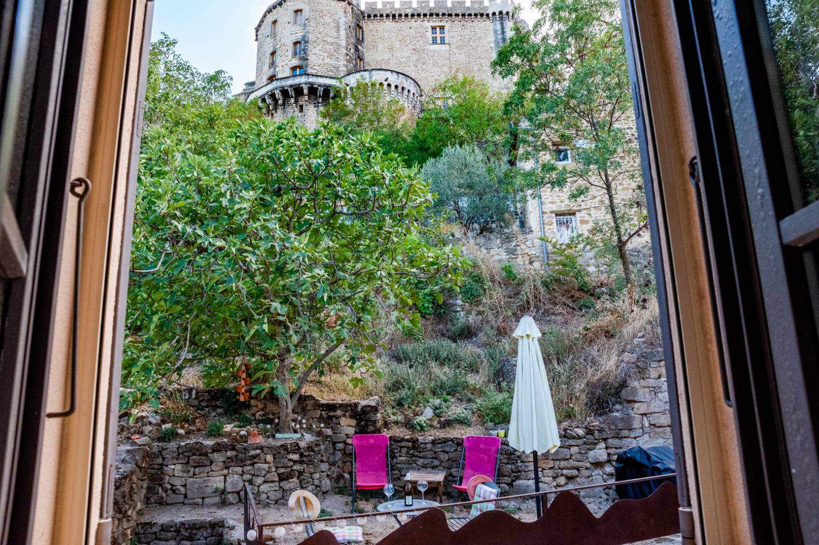 A vendre maison de village avec jardin   - Ref : 4022