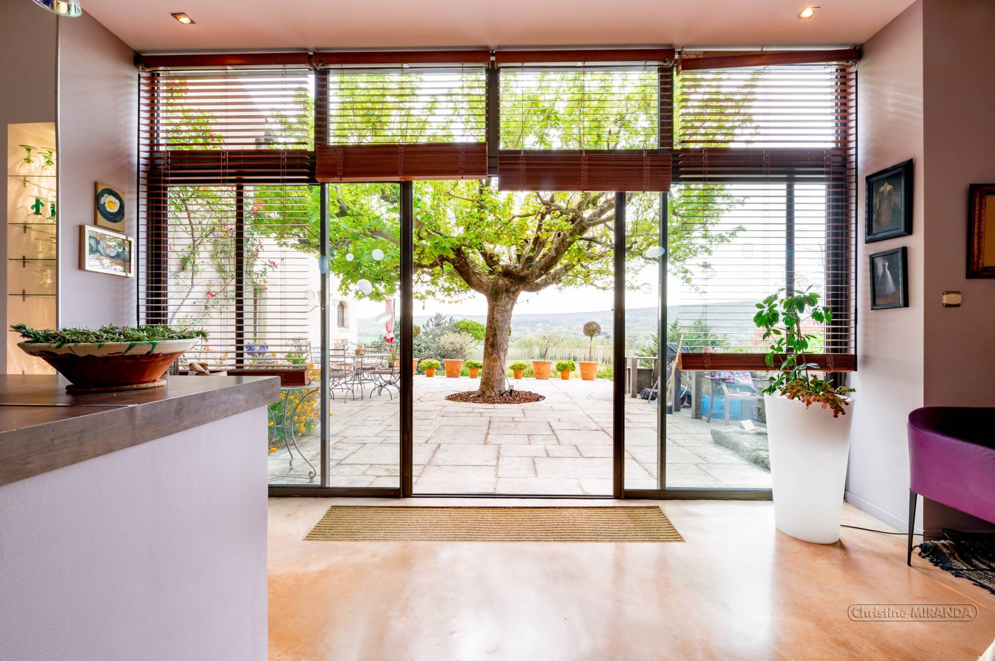 EXCLUSIVITE Maison de village sur jardin VENDUE  par  Christine Miranda Immobilier Valaurie  