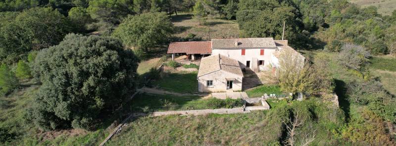 Propriété à rénover en Provence 