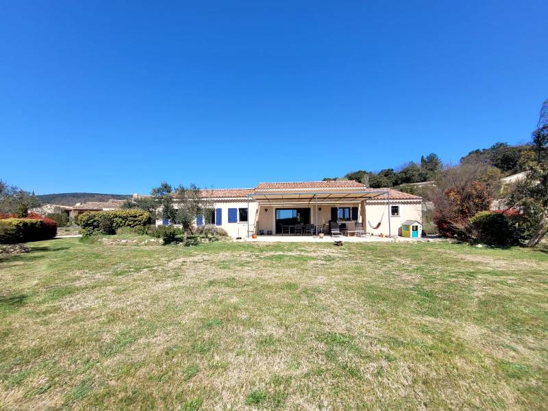 Villa de plain-pied ROUSSAS  