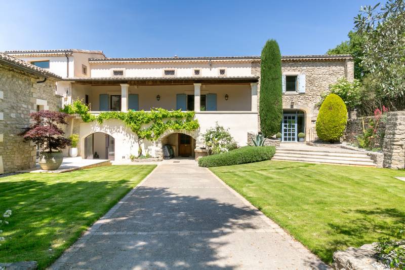 Propriété de caractère à vendre en Drôme provençale