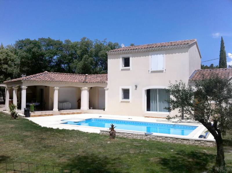 Villa à vendre Quartier résidentiel Au calme Villa à vendre Quartier résidentiel Proche Suze la Rousse Au calme