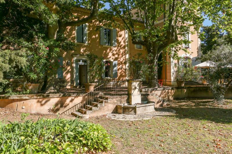 A vendre Bastide d'exception au coeur de l'Enclave des Papes