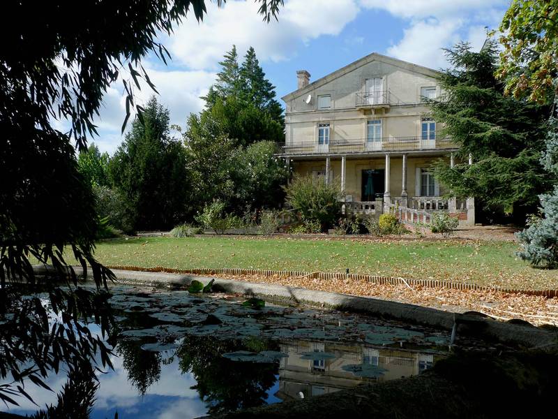 maison de Maître 19eme Ardeche Meridionale En campagne, non isolée VENDU 