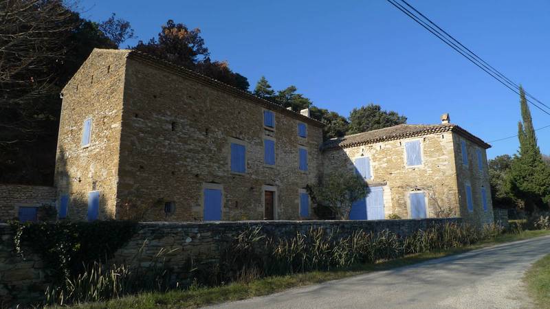 Mas Restauré Drôme Provençale,  superbes élements époque Mas Restauré Drôme Provençale,  Ancienne magnanerie superbes élements époque