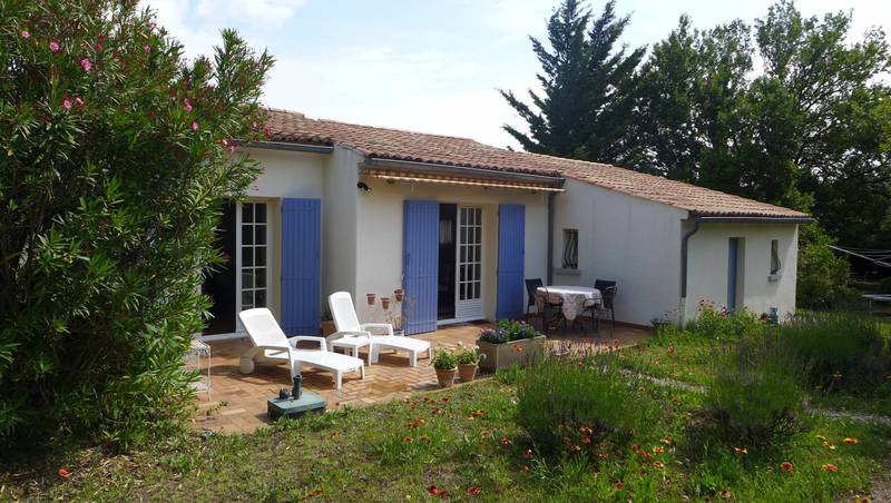  St Paul 3 Châteaux, Agréable villa de 85m², terrain clos de 1320m², VENDUE PAR NOS SOINS