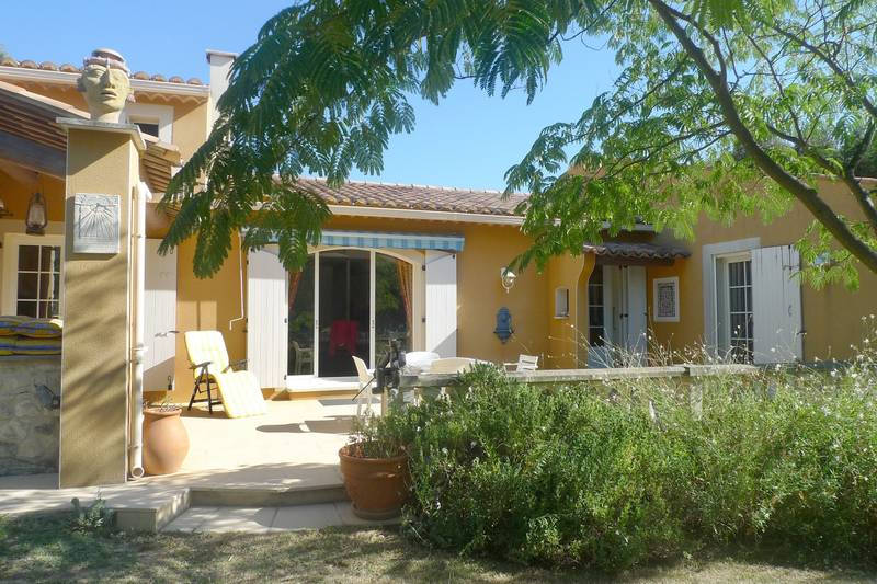 Villa  avec Piscine  En Drôme Provençale  Studio indépendant , Villa  avec Piscine  En Drôme Provençale  5mn de St Paul trois Châteaux Studio indépendant ,