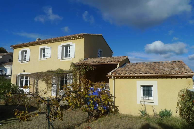 QUARTIER RÉSIDENTIEL - AU CALME 