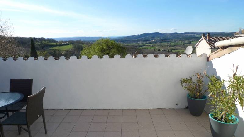 Maison avec vue sur la campagne
