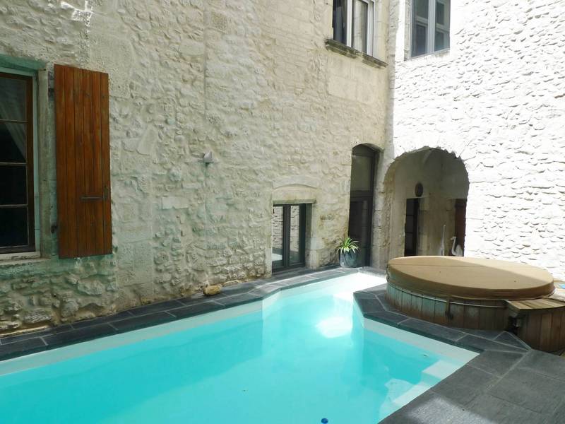 Beau duplex centre ville avec garage 