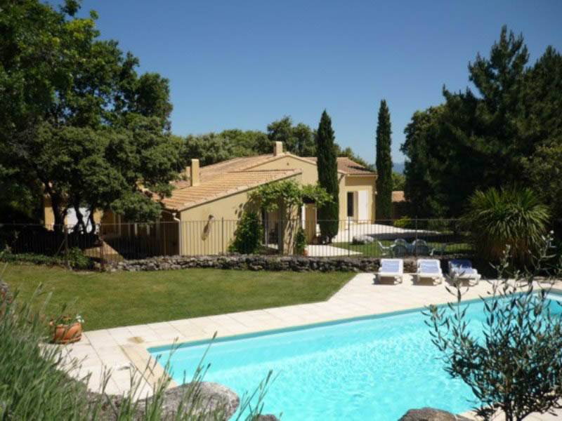 Villa Proche St Paul 3 Châteaux A proximité de la Route de France à cheval Villa Proche St Paul 3 Châteaux A proximité de la Route de France à cheval