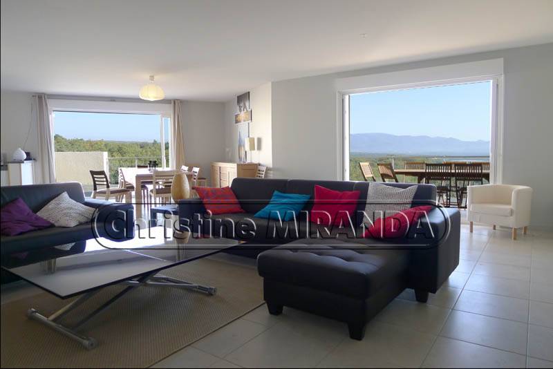 villa recente GRIGNAN plain-pied, grande pièce de vie, 4 ch, terrasse avec vue RARE villa recente GRIGNAN plain-pied, grande pièce de vie, 4 ch, terrasse avec vue RARE