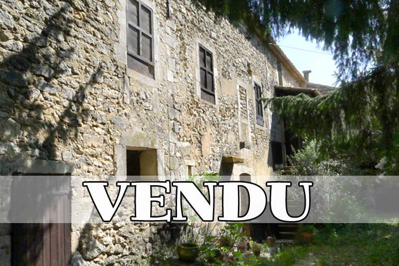 Mas à restaurer St Paul 3 Chx ancien moulin à eau 18eme avec terrain de 3 000m² Mas à restaurer St Paul 3 Chx ancien moulin à eau 18eme avec terrain de 3 000m²