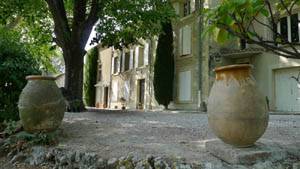 maison de Maître 19eme proche commodités Superbes volumes maison de Maître 19eme proche commodités Enclave des Papes Superbes volumes