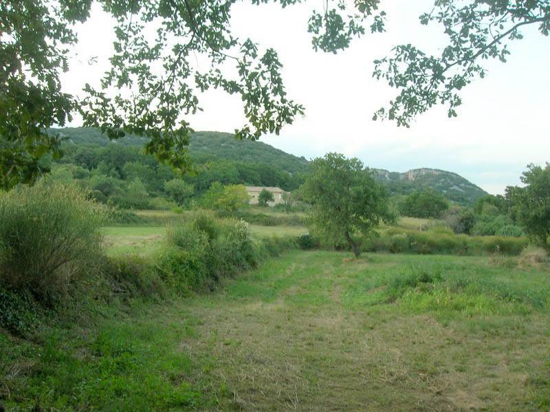 Terrain à  batir Saint Montan VENDU Terrain à  batir Saint Montan très bel environnement VENDU