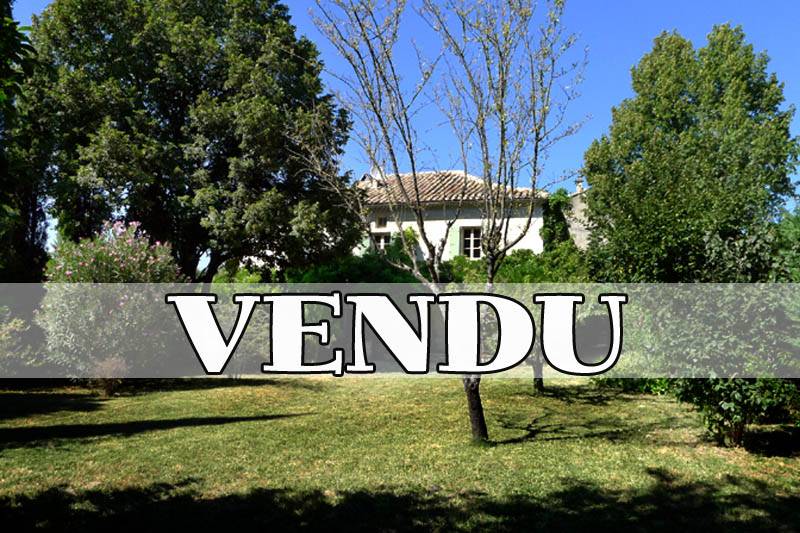 maison de Maître fin du 18eme maison de Maître fin du 18eme au coeur de  Richerenches, mas de village à raffraichir